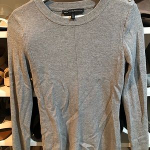 White House Black Market sweater-size small – excellent condition